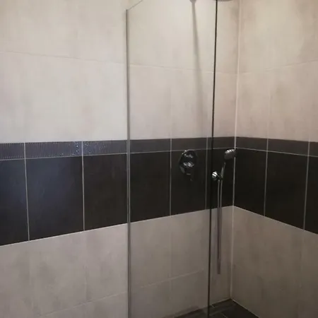 Senza דירה ברטיסלאבה